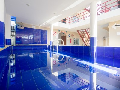 piscina (Large).jpg