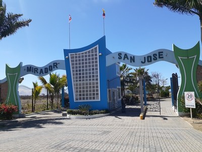 Mirador San Jose Areas entrance