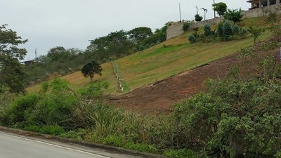  Macrolote residencial, para proyecto inmobiliario o comercial en venta en la vía Olon/Curia, Ecuado