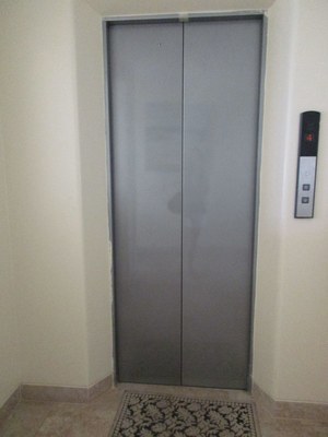   Elevator Right To Your Door 