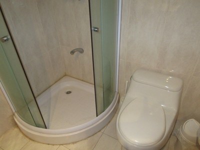  Powder Room Shower And Toilet. 