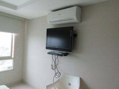 Split Air Conditioner And Television In Third Bedroom