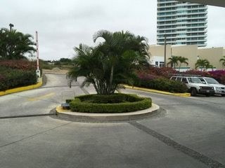  View Of Parking Roundabout