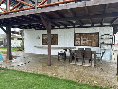 Cottage's Front Porch