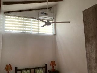  Second Bedroom Has Ceiling Fan And Air Conditioner. 