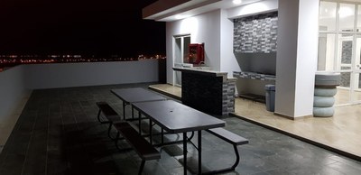 Rooftop Terrace With Wet Bar And Picnic Tables (1).jpg