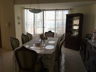  Formal dining room.