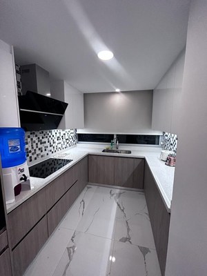 Modern Kitchen Area