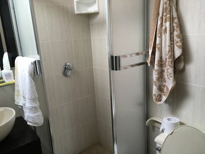 First Bedroom En-Suite Bathroom
