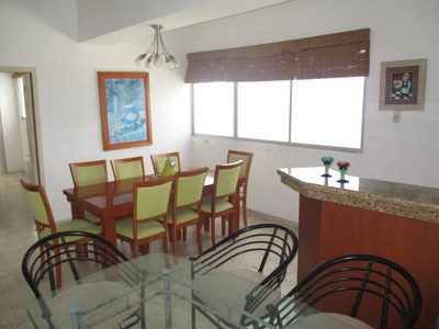 Bar and Dining Area.JPG
