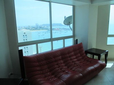 Modern, Comfortable Living Room.JPG