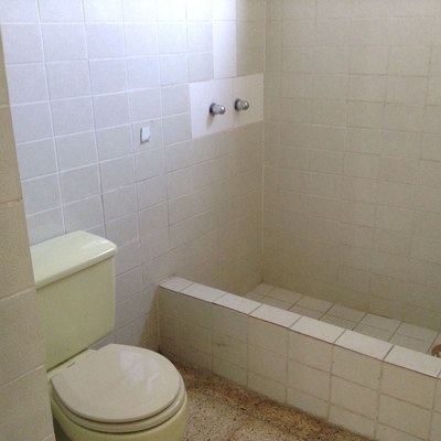 32 fourth bathroom shower.jpg