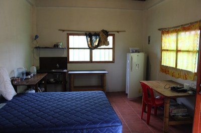 Manglaralto Hostel 001 (800x533).jpg