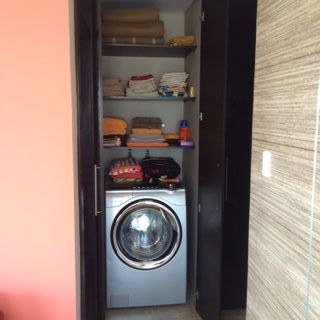 15 washer and dryer.jpg
