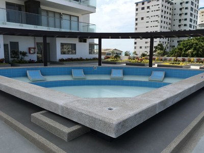  Back Pool With Built In Seating.