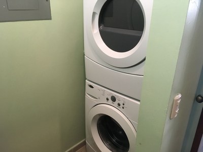   Stackable Washer Dryer 