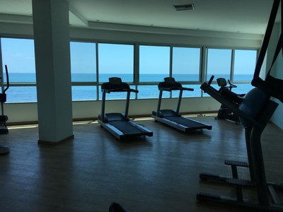  Exercize Room With Windows To The Ocean 