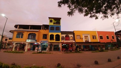 Colorful Tiendas