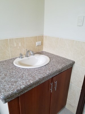  Master Bathroom Sink With Granite Counter Top 