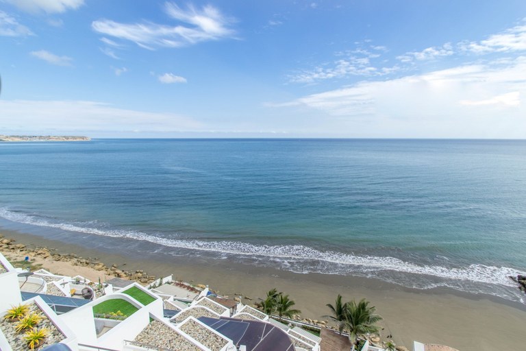 manta ecuador real estate for sale beachfront