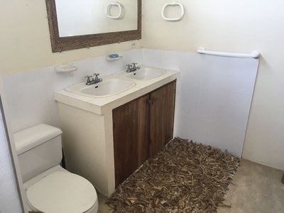  Double Bowl Sinks In Master Bathroom 