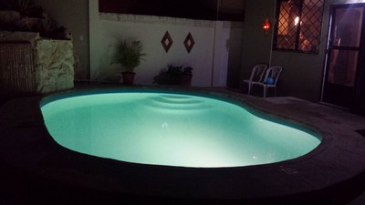 Look At The Beautiful Pool Lighting 