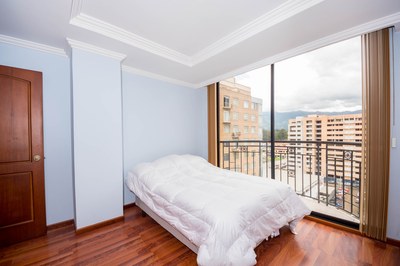 Fully-Furnished-2-Bedroom-Deluxe-Cuenca-Condo-2000-15.jpg