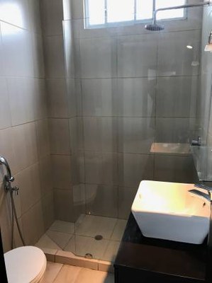 Second Bathroom With Shower