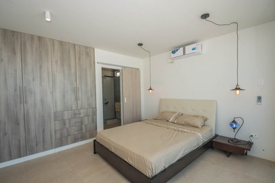 Oceanfront-3-Bedroom-Minimalist-Home-2000-18.jpg