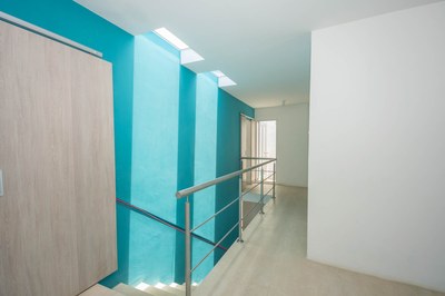 Oceanfront-3-Bedroom-Minimalist-Home-2000-14.jpg