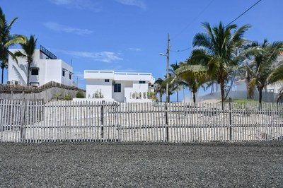 Oceanfront-Villa-Los-Ranchos-Estates-58.jpg