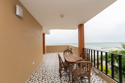 Amazing  Beachfront Crucita House-41.jpg