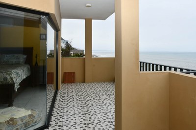 Amazing Beachfront House Crucita-64.jpg