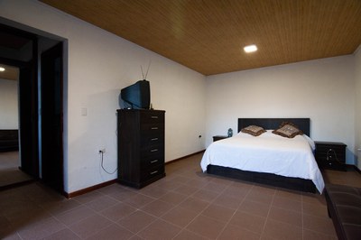 4 Dormitorio1.jpg