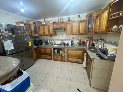 kitchen(1).jpg
