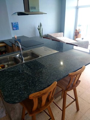 Pearl Granite Countertops In Kitchen
