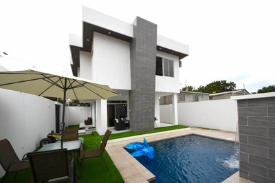 2021 Modern Beach House With Pool-39.jpg