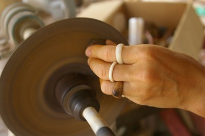 tagua jewelry making.jpg
