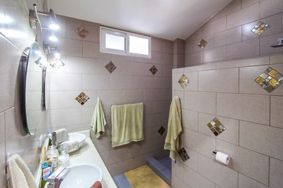 master bathroom - 1.jpg