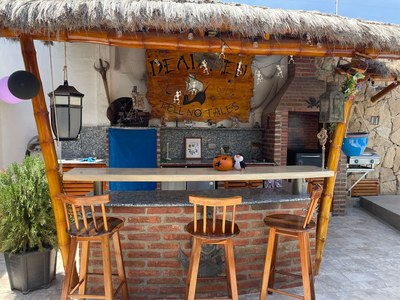 Pirate Bar and outdoor kitchen.jpg