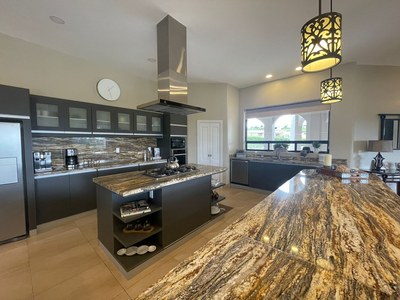 modern layout and open flow kitchen