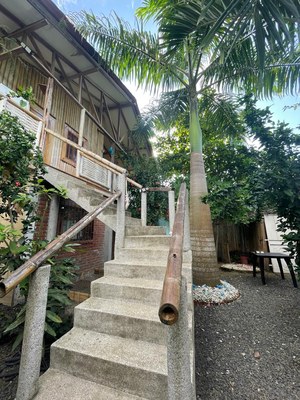 Puerto Lopez Beach Home with 2 Separate Apartments