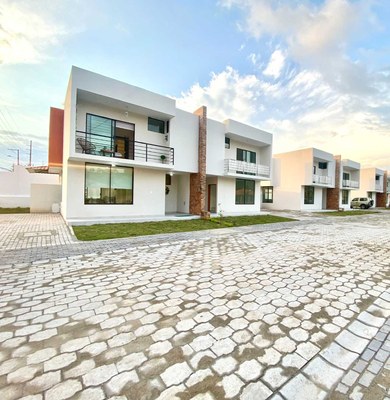 CAMPO CANELA Residential Complex – Elegant Houses for sale and with incredible finishes in Tena - Ecuador