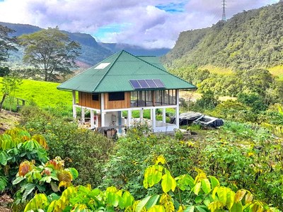 Countryside, Mountain and Riverfront House For Sale in El Pangui